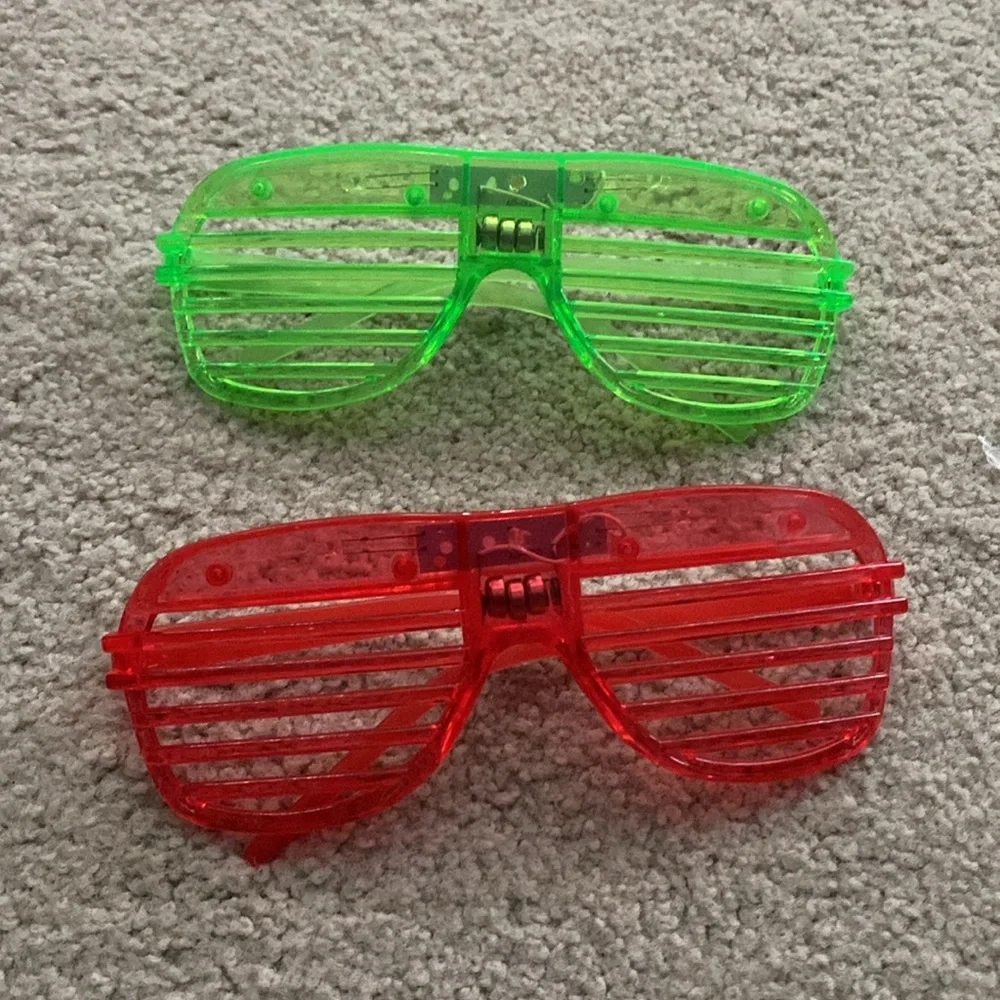 Light up Party pack. Varying settings for flashing or constant on.